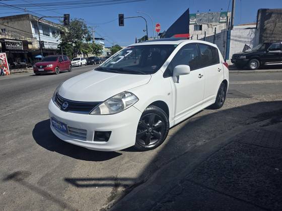 NISSAN TIIDA 1.8 SL 16V FLEX 4P AUTOMÁTICO